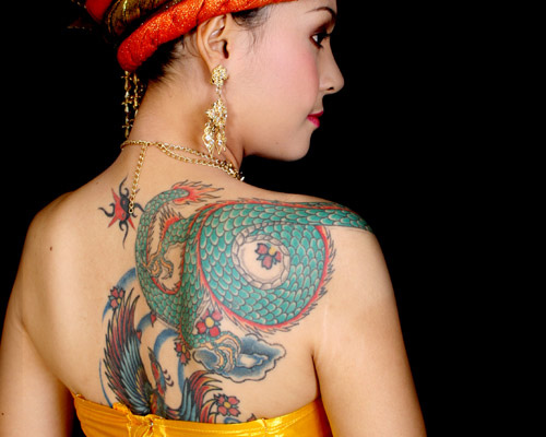 Back Body Girls With Green Dragon Tattoo Design